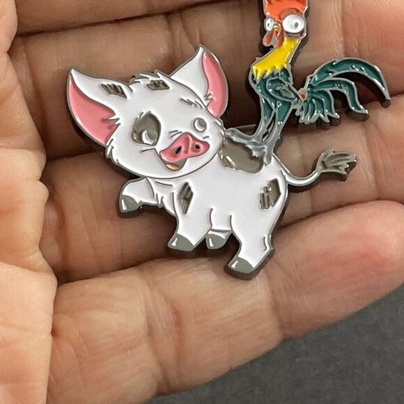 Hei Hei Pua Lapel Pin Moana Princess Pet Rooster Pig Badge Brooch Accessories - Picture 7 of 11